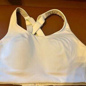 Lululemon Sports Bra 32B